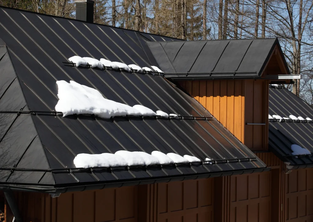 Do Ice Dams Form On Metal Roofs