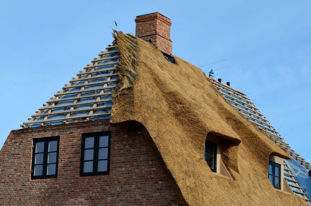 How Much To Replace A Thatched Roof