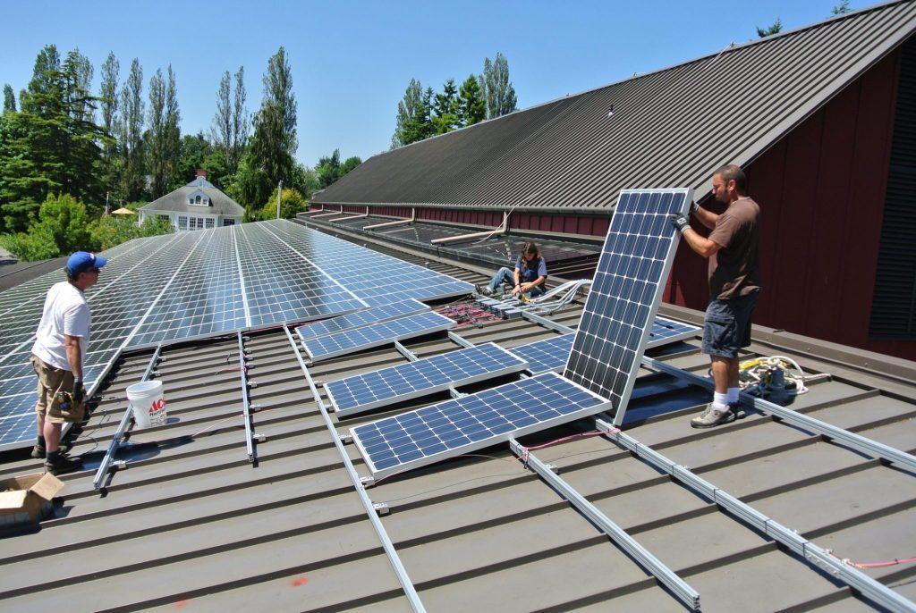 Can Solar Panels Be Installed On A Metal Roof