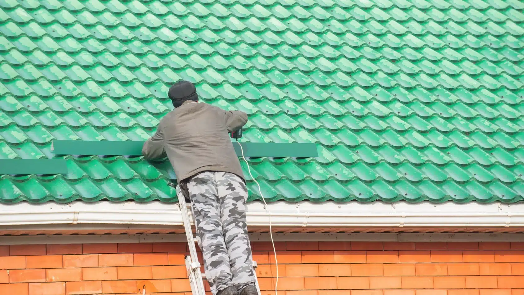 How Long Does It Take to Replace the Roof?