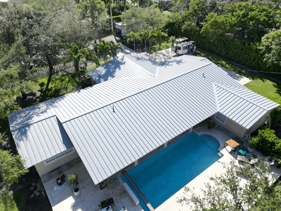 Does a Metal Roof Make a House Hotter? Unveiling the Truth