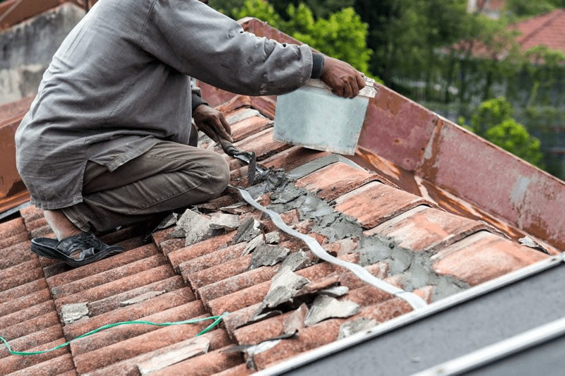 Roof Repair and Leak Experts: Ensuring a Secure Home