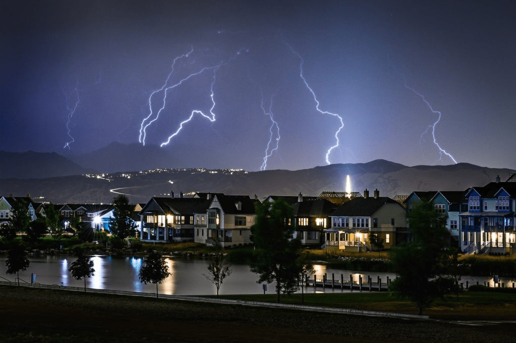 Does Metal Roof Attract Lightning