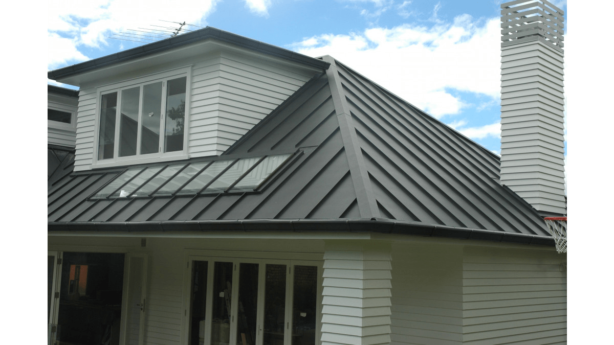 Standing Seam Metal Roof Hip Detail: Comprehensive Guide for a Perfect Finish