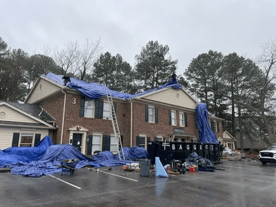 Can A Roof Be Replaced In The Rain