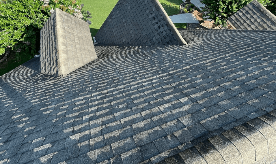 Should I Stay Home During Roof Replacement Reddit? Expert Insights and Tips for Homeowners