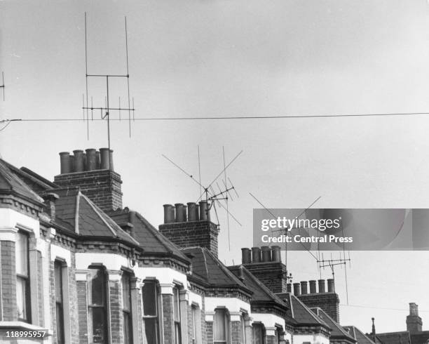Did The White House Ever Have A TV Antenna On The Roof? Uncovering the Fascinating History Behind the Roof’s TV Antenna