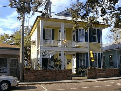 Dutch Gable Roof On A New Orleans Double Gallery House: A Blend of Beauty and Functionality