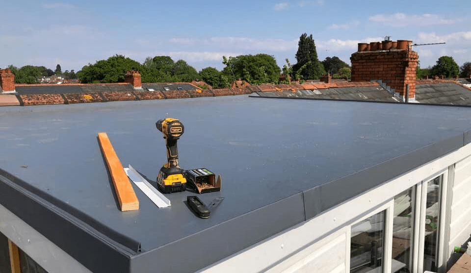 How Long Does A Flat Roof Last On A House? Discover Lifespan, Materials, and Maintenance Tips