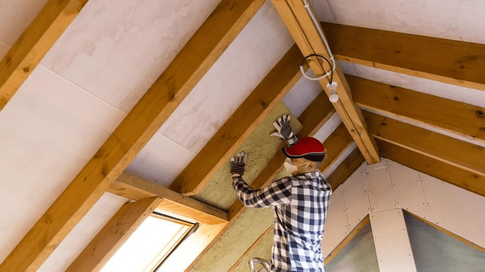 How Much Does It Cost To Insulate A House Roof? A Complete 2025 Guide for Homeowners