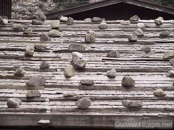 Why Do Japanese Houses Have Rocks On The Roof?